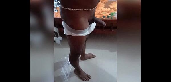  Kerala mallu boy masturbation big cock.... aranjaanam ..waist chain